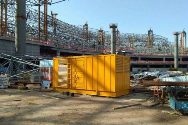 湟中发电机出租如何判断空气滤清器是否需要更换？